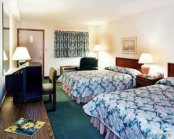 Continent Inn Колумбус Экстерьер фото
